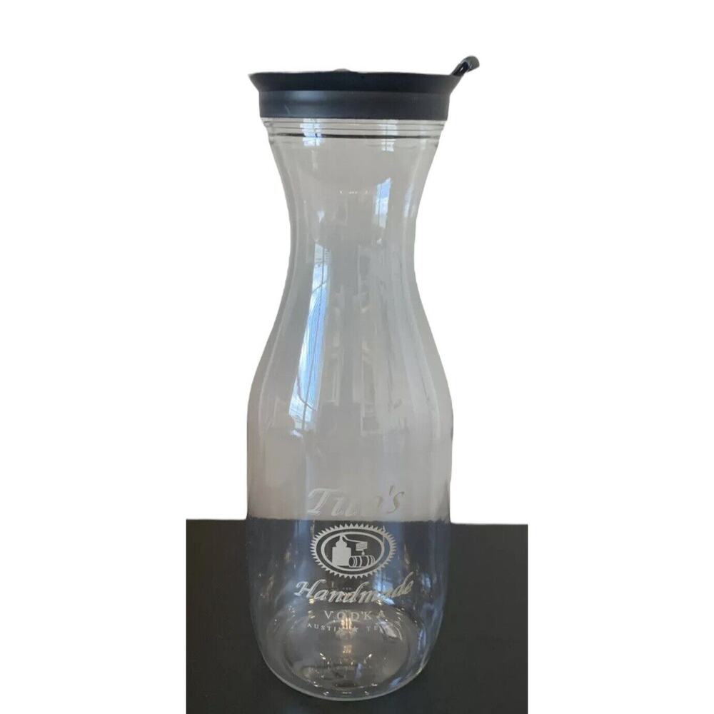 Tito's Handmade Vodka Mixing Carafe Austin Texas Bar Screw Top Lid Brunch‎ Lunch